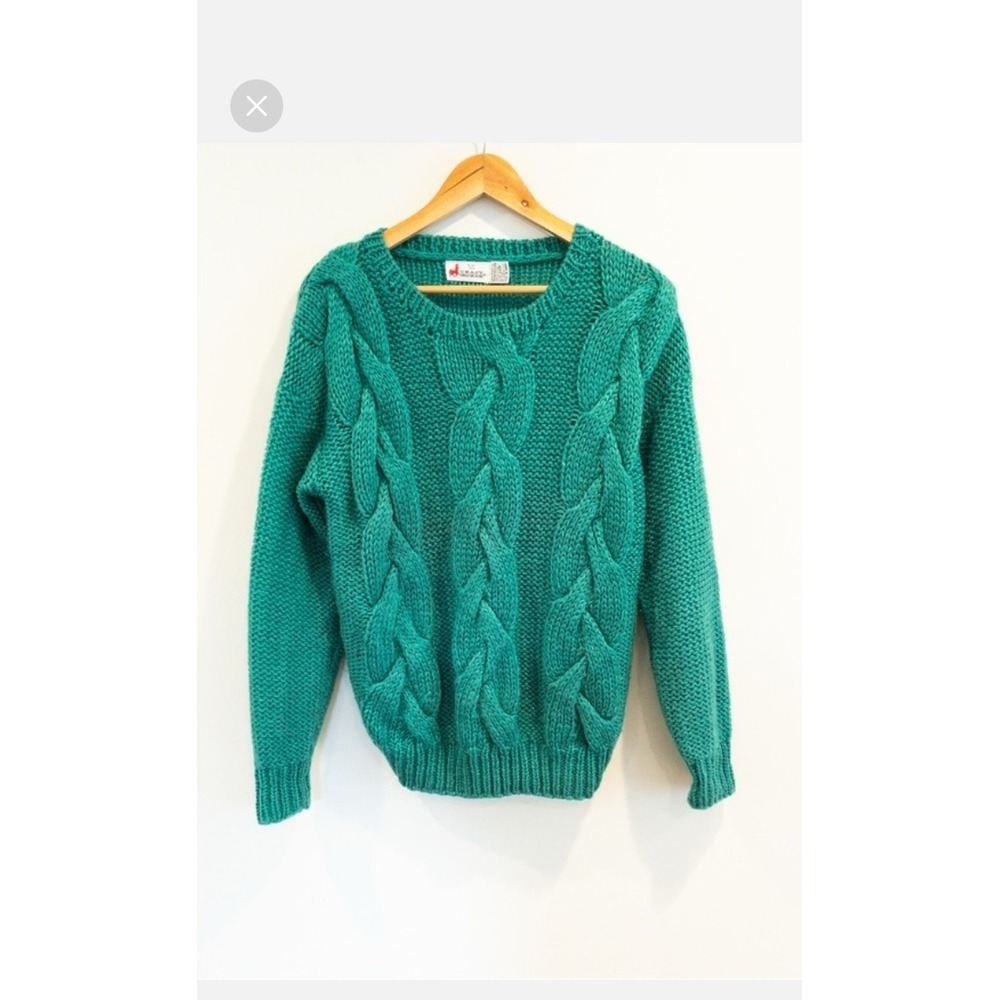 Vintage 1980's Crazy Horse Cabe Irish Sweater Size Medium